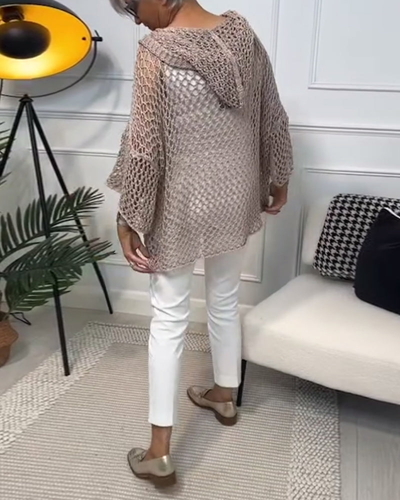 Effen trui met capuchon en uitgesneden sterren