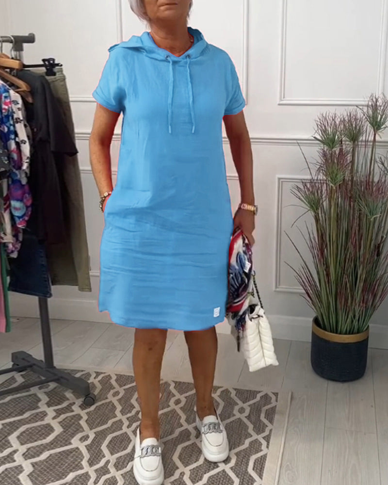 Casual jurk met korte mouwen en capuchon