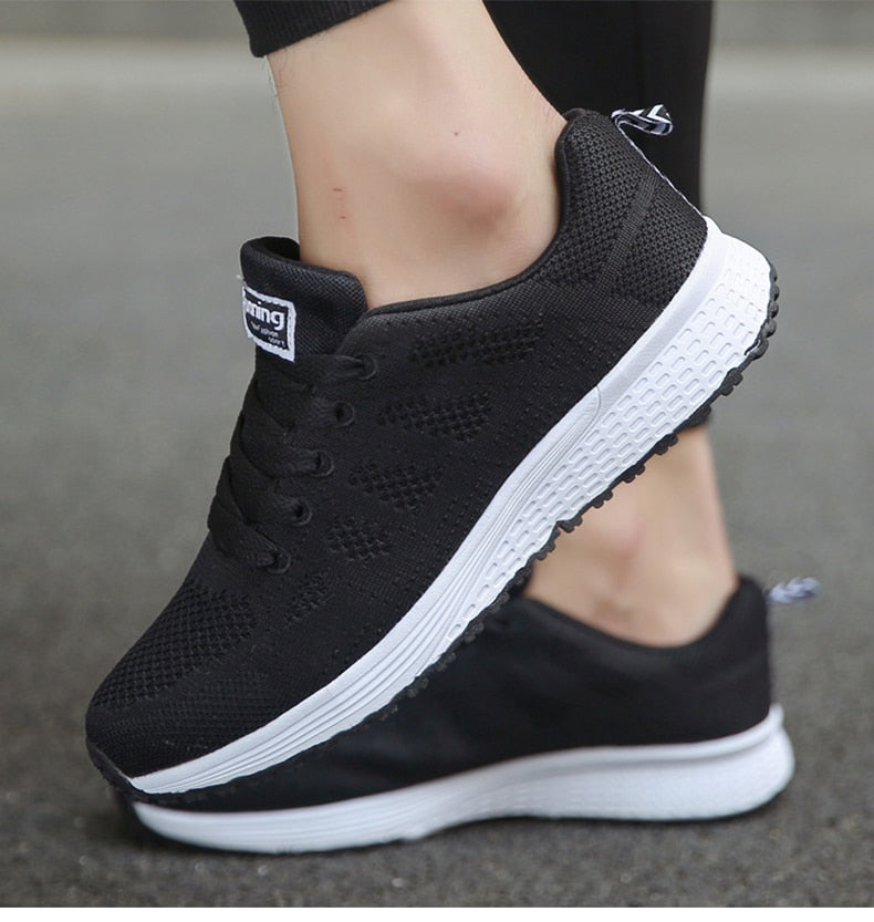 Hardloopschoenen - ademende fitness trainers voor dames
