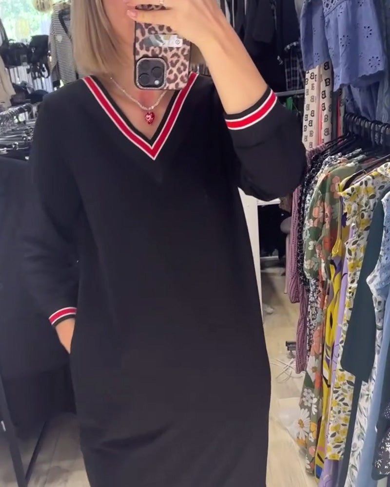 Jurk met V-hals en zakken