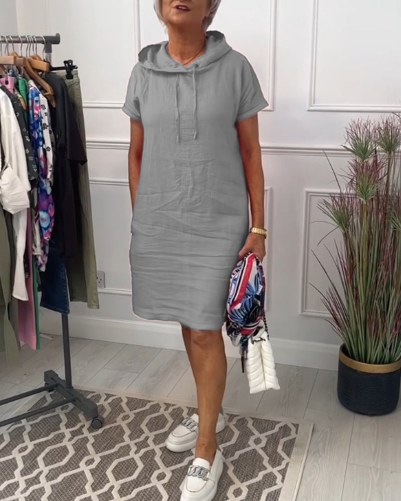 Casual jurk met korte mouwen en capuchon