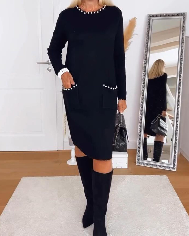 Gebreide Jurk Met Ronde Hals Kralen En Lange Mouwen