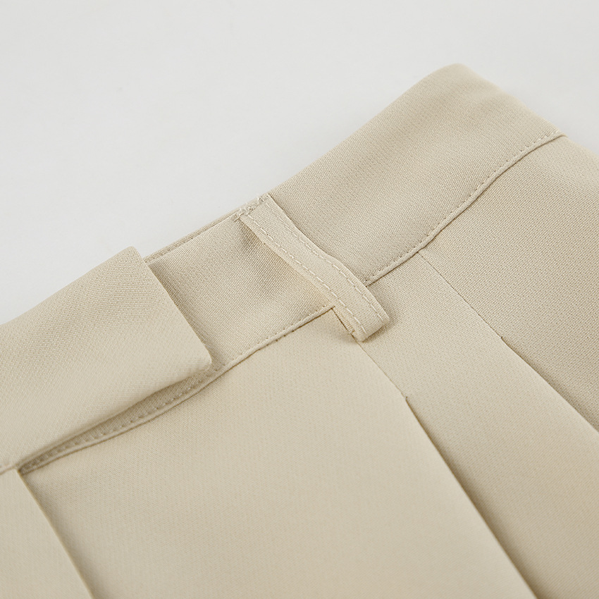 Dames brede pantalon met hoge taille - stijlvolle kantooroutfit voor elegante werklooks