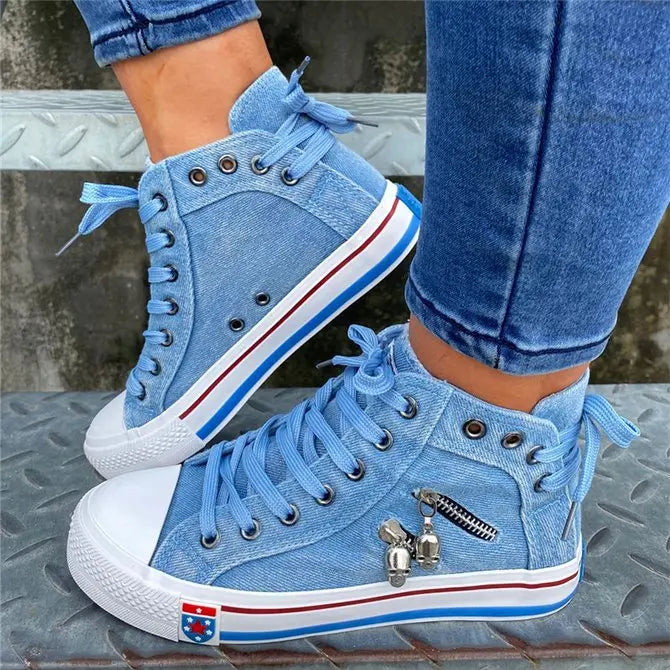 Blauwe high-top denim sneakers - trendy damesschoenen