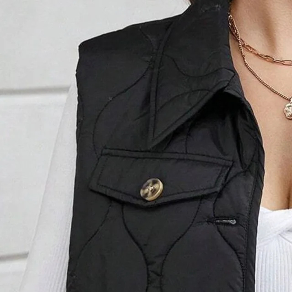 Zwarte gebreide gilet - trendy mouwloze jas voor de moderne vrouw