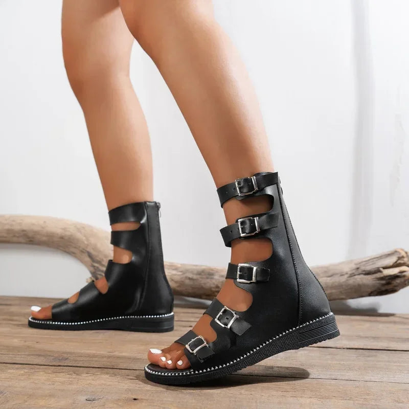 Stoere gladiatorsandalen met gespen
