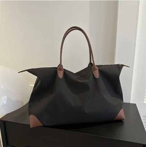 Dames tote bag - ruime handtas voor dagelijks gebruik, gemaakt van duurzame materialen met een elegant ontwerp