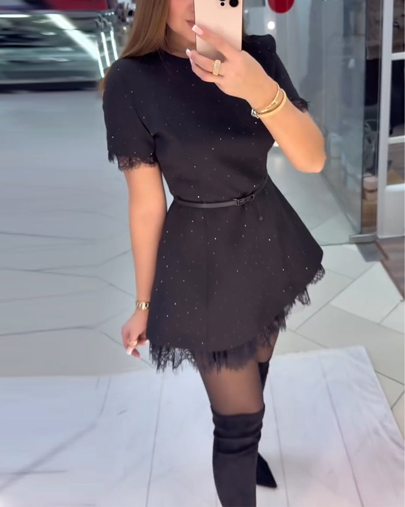 Glinsterende Kantjurk Met Korte Mouwen En A-Lijn