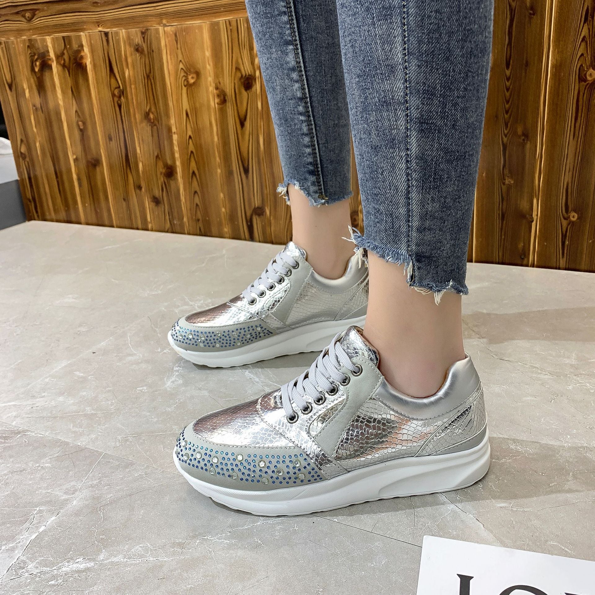 Dames casual sneakers - gezellige veterschoenen voor alledag