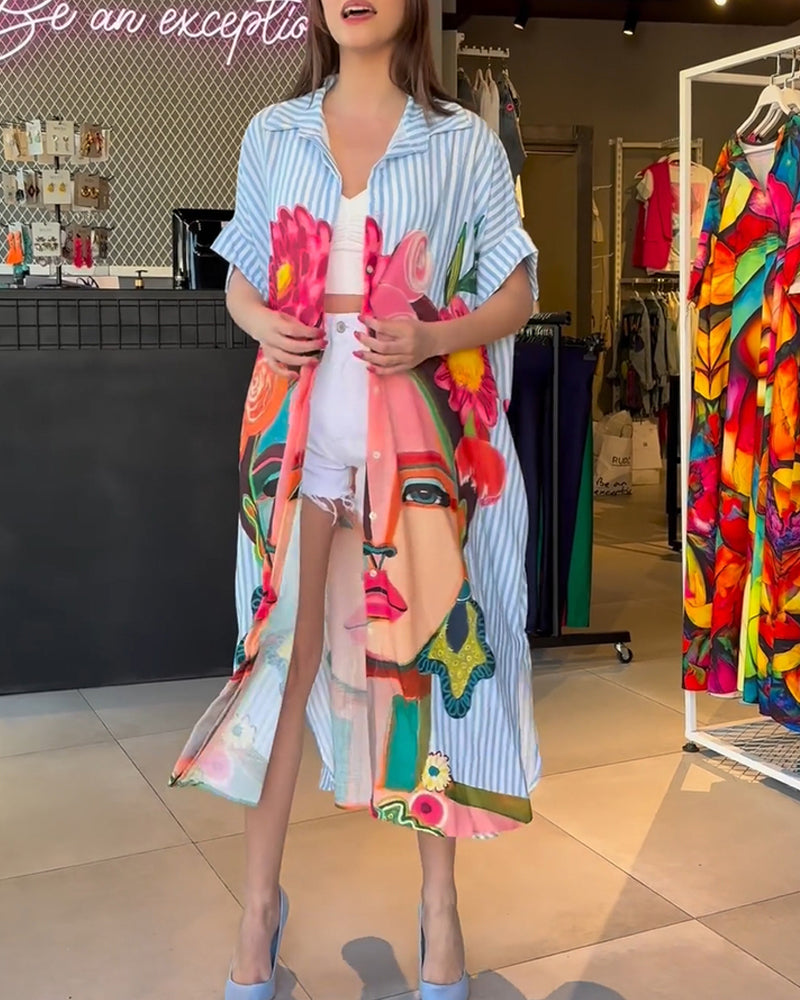 Verticale gestreepte blouse met reverssplit en karakterprint