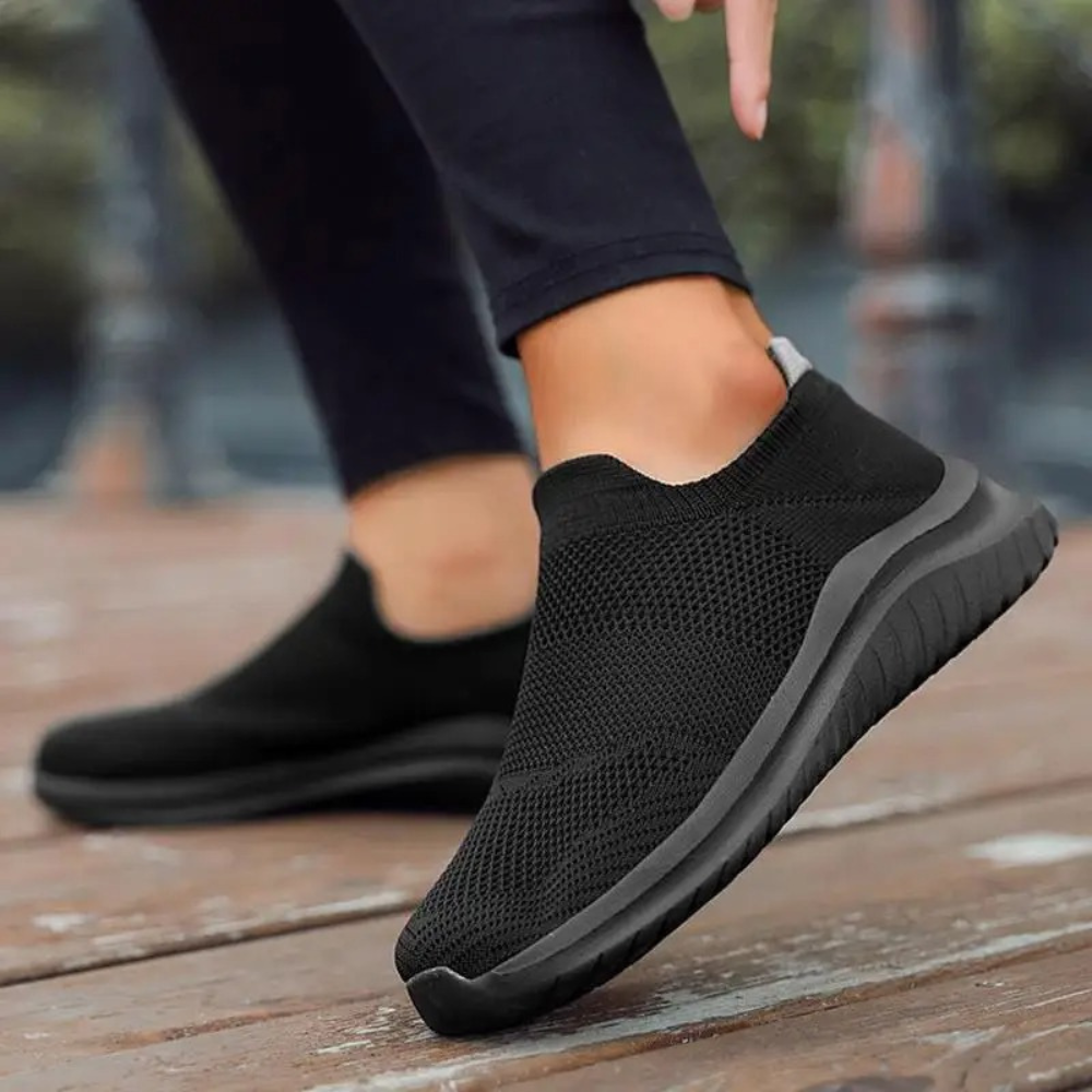 Dames slip-on trainers - ademende gebreide schoenen